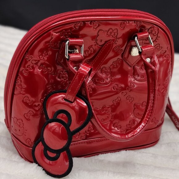 Hello Kitty Loungefly Red Patent Embossed Bowler Handbag Bow Charm Medium - Picture 3 of 10
